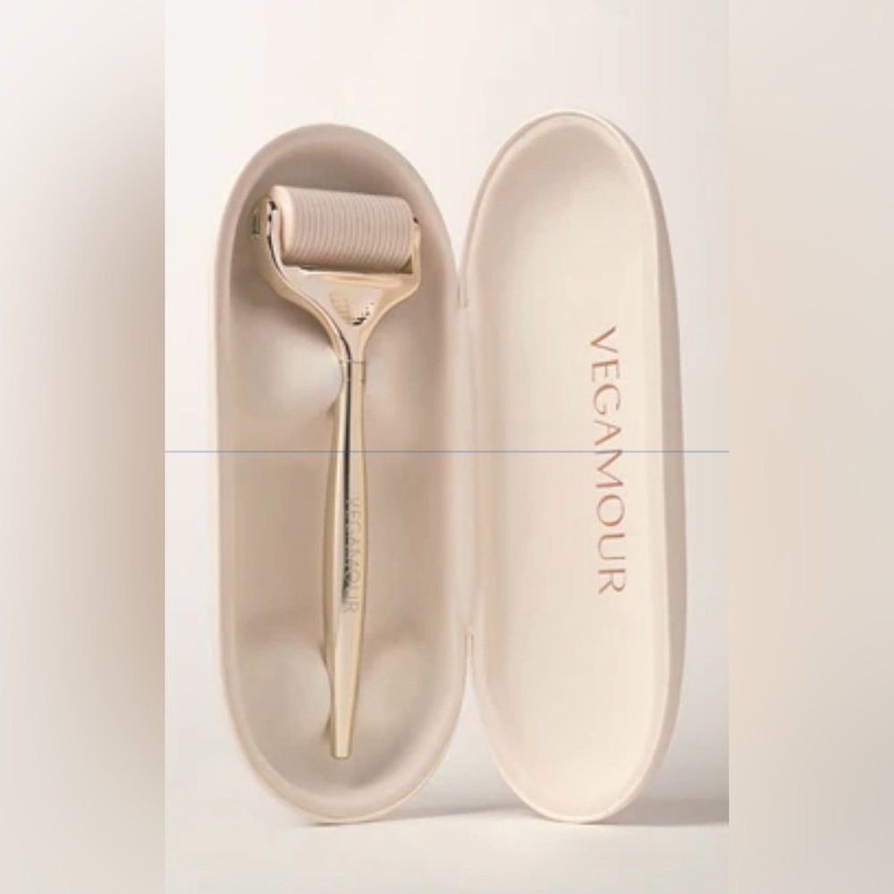 NIB Vegamour GRO+ Advanced Dermaroller